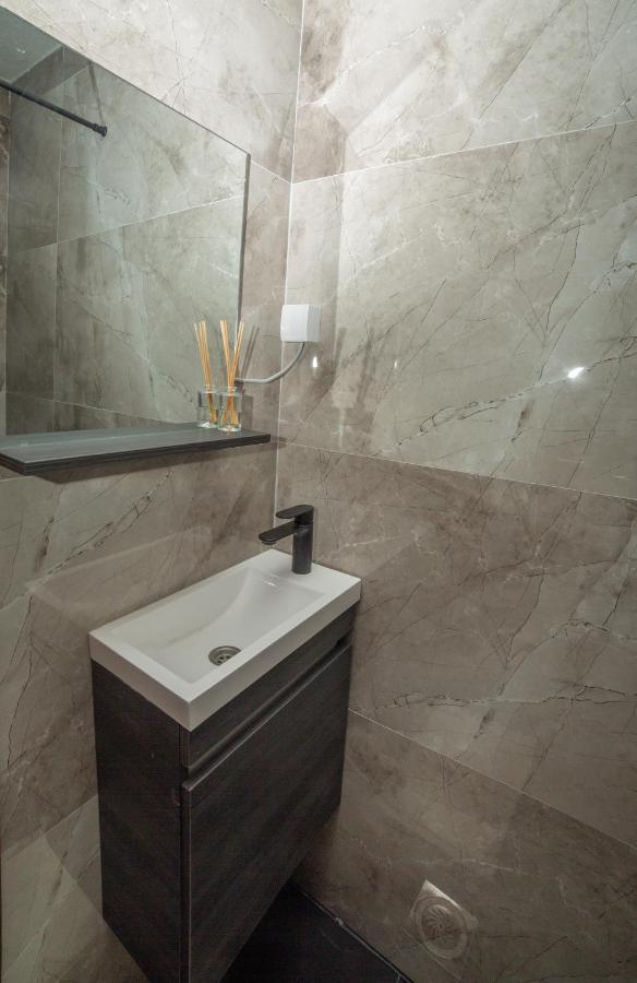 Brioni Apartment Вирпазар Екстериор снимка