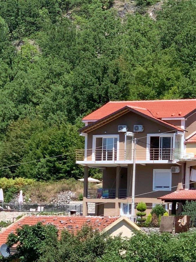 Brioni Apartment Вирпазар Екстериор снимка