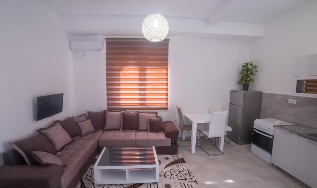 Brioni Apartment Вирпазар Екстериор снимка
