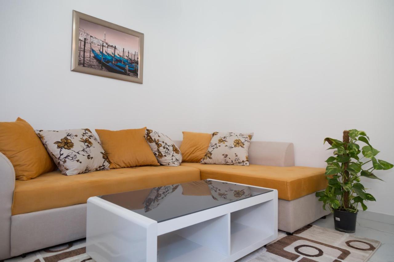 Brioni Apartment Вирпазар Екстериор снимка