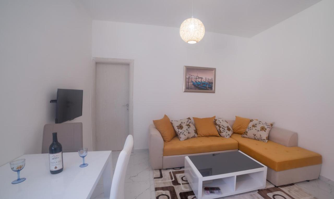 Brioni Apartment Вирпазар Екстериор снимка